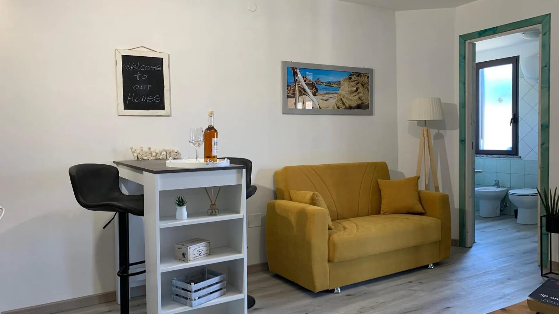 Casa Oleandri Lägenhet Tresnuraghes